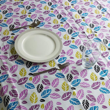 Vibrant Leaf Table Cover