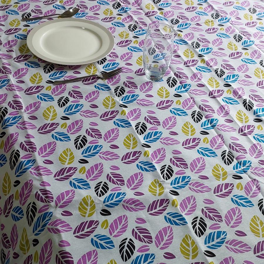 Vibrant Leaf Table Cover