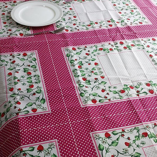 Berry Bliss Table Cover