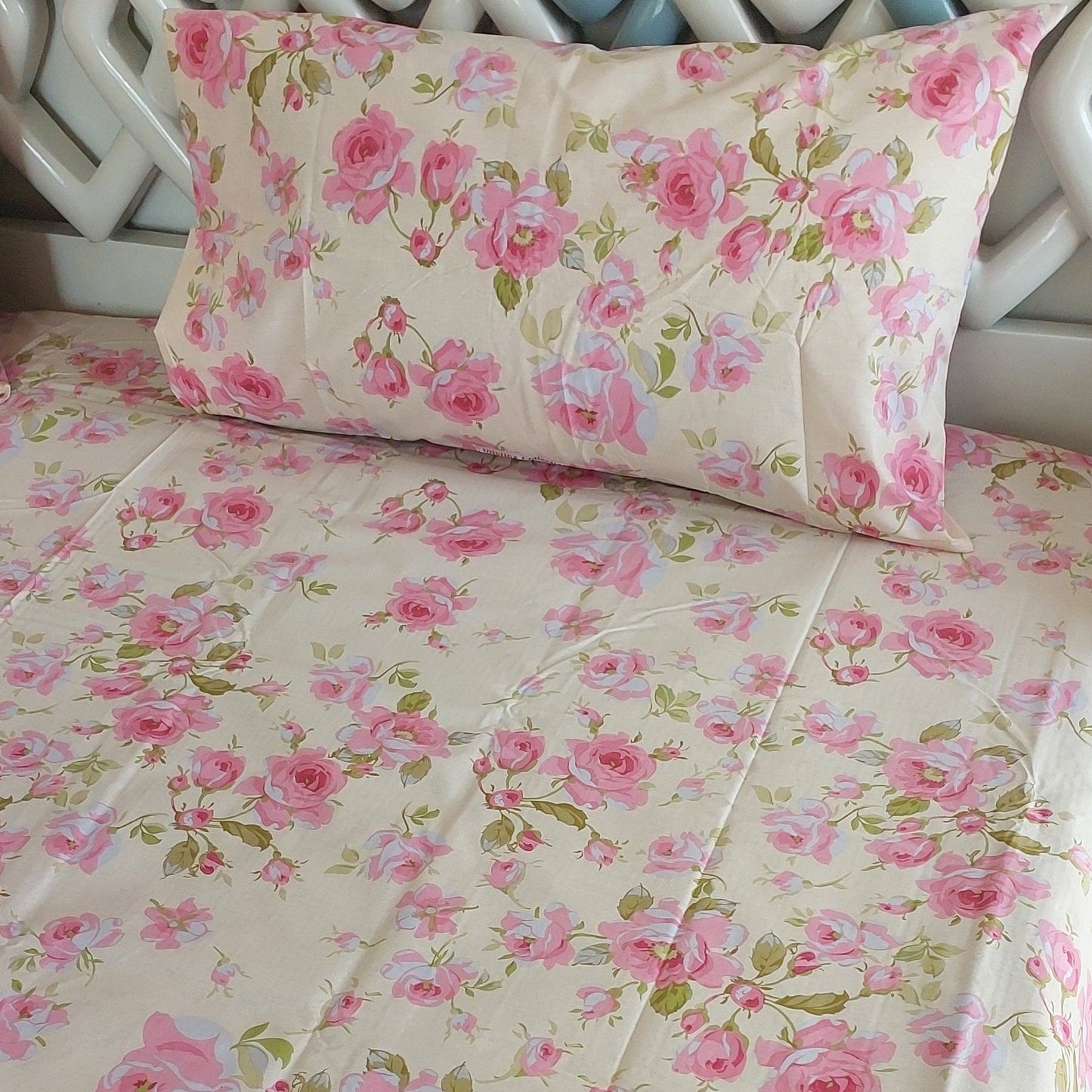 Calme Bedsheet Set