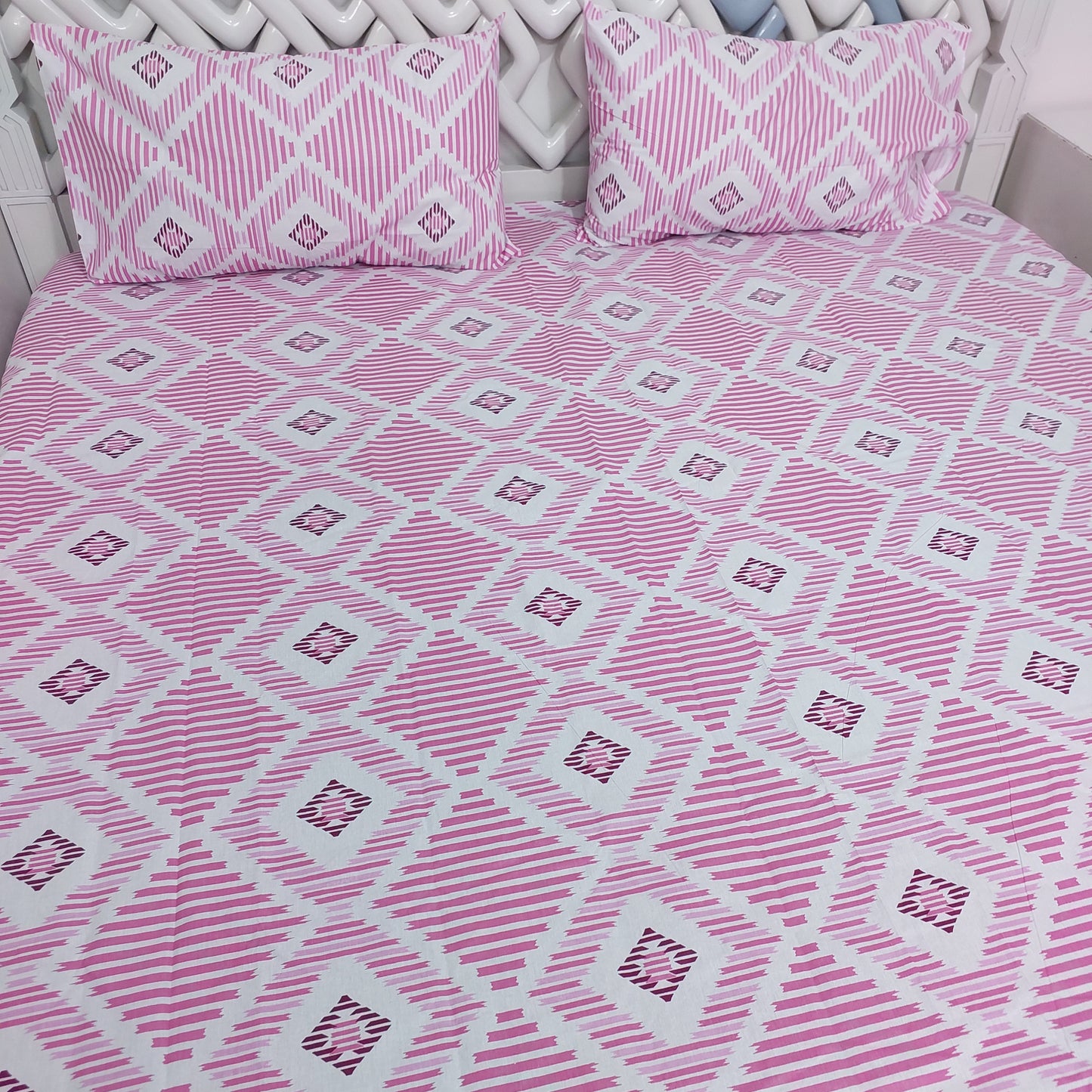 Geo Blush Bedsheet Set