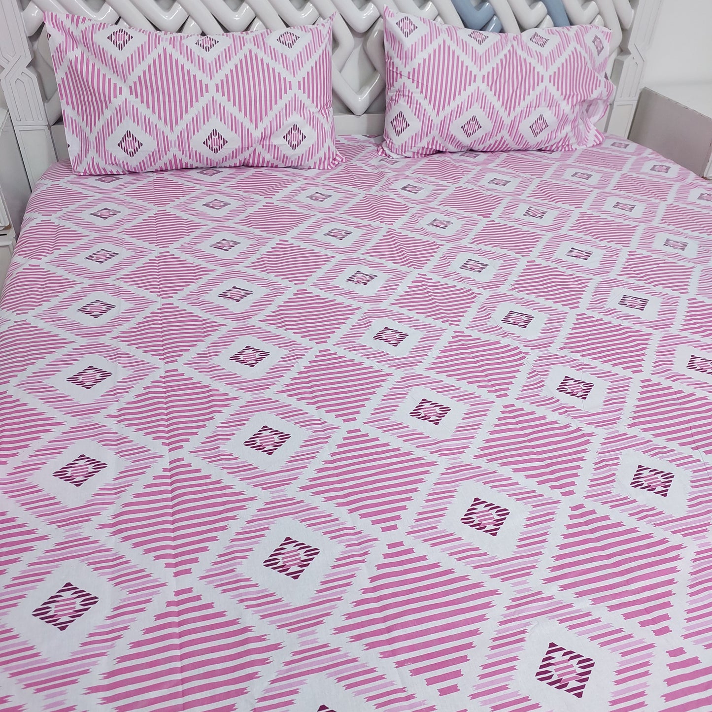 Geo Blush Bedsheet Set